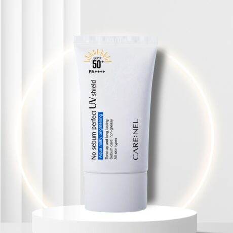 CARENEL No Sebum Perfect UV Shield Suncream SPF50+ PA++++ (50ml)